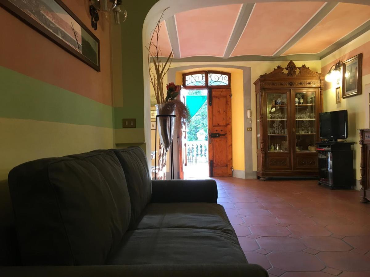 Villa Baronzola Монтеварчи Екстериор снимка