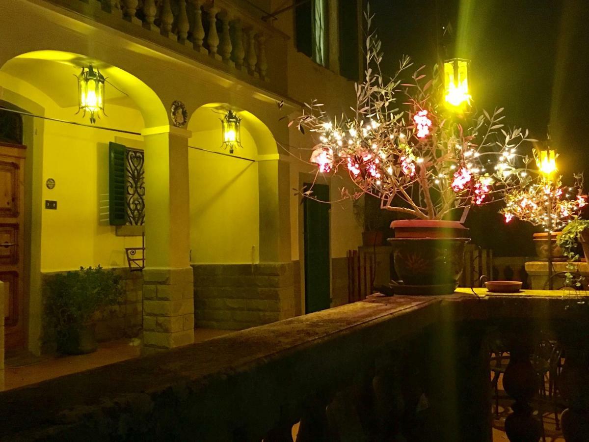 Villa Baronzola Монтеварчи Екстериор снимка
